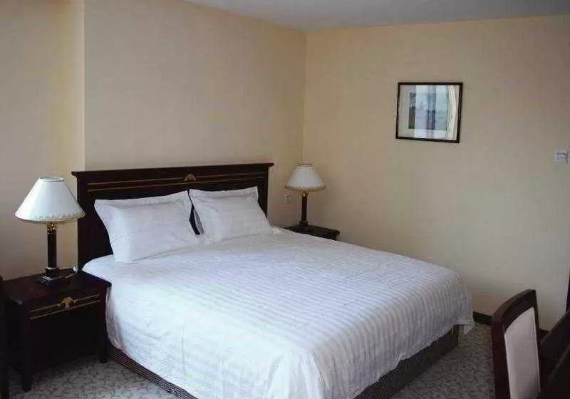 Fotos del hotel Chinas Best Value Inn Dongfang Road:  2