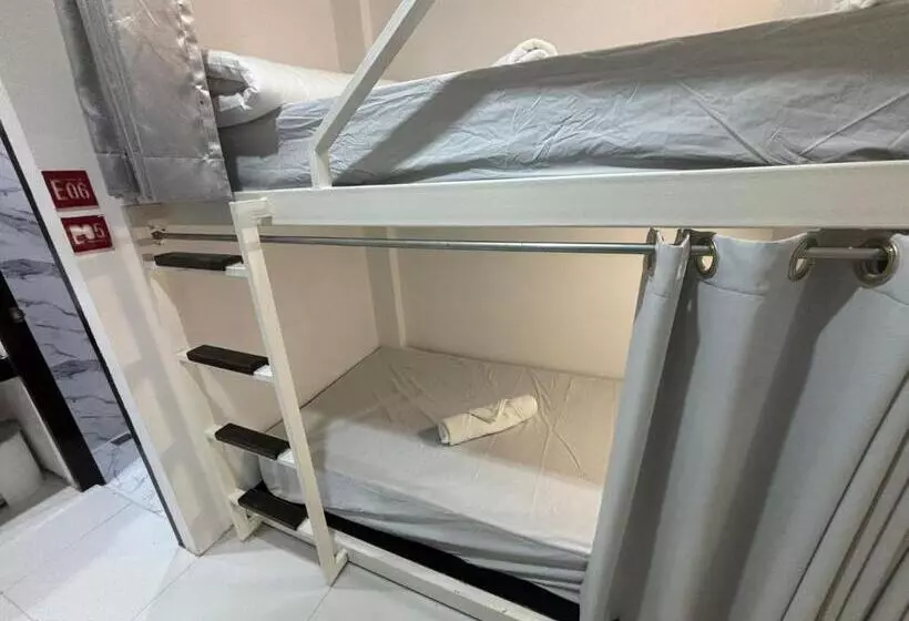 B2 @ Samui Beach Resort