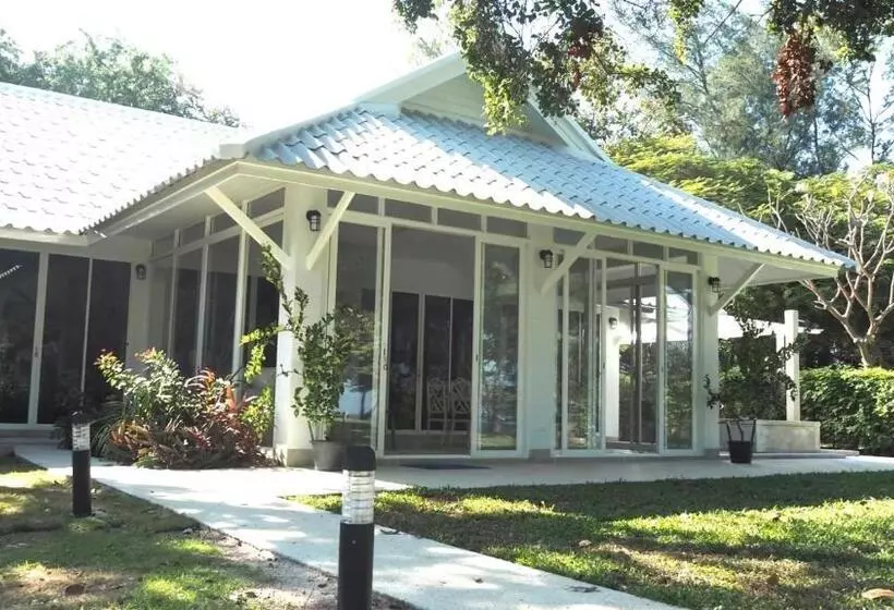 Fotos del hotel Supatra Hua Hin Resort:  8