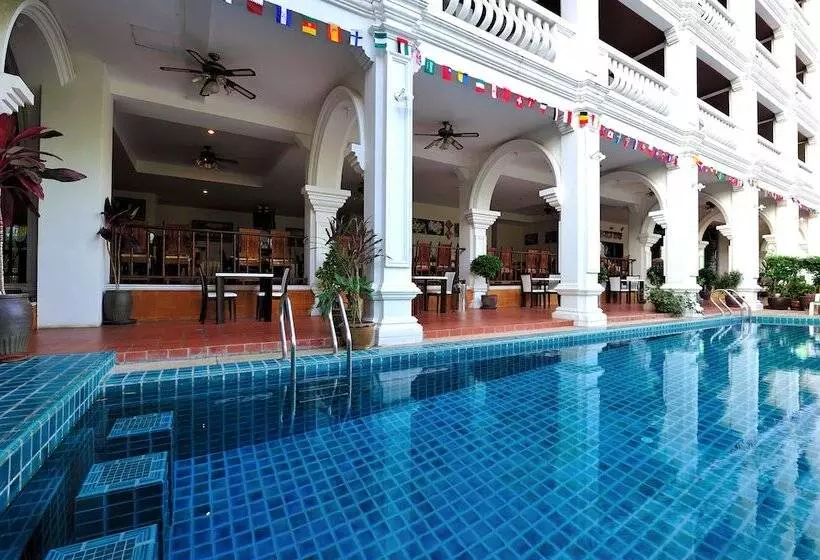 Fotos del hotel Apk Resort:  5