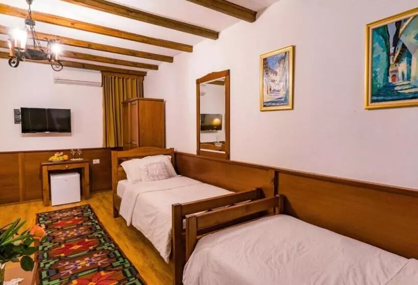 Fotos del hotel Castle Park:  1