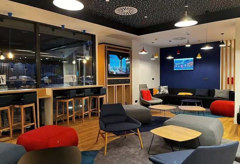 Fotos del hotel Holiday Inn Express Bilbao Airport, An Ihg:  10