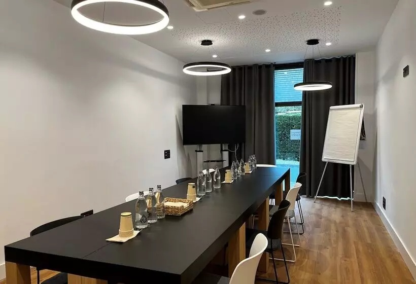 Fotos del hotel Holiday Inn Express Bilbao Airport, An Ihg:  18