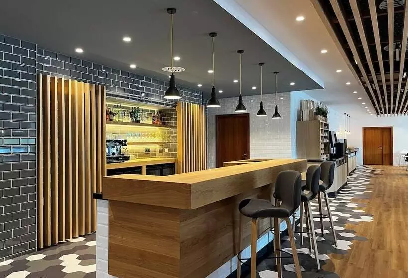 Fotos del hotel Holiday Inn Express Bilbao Airport, An Ihg:  17