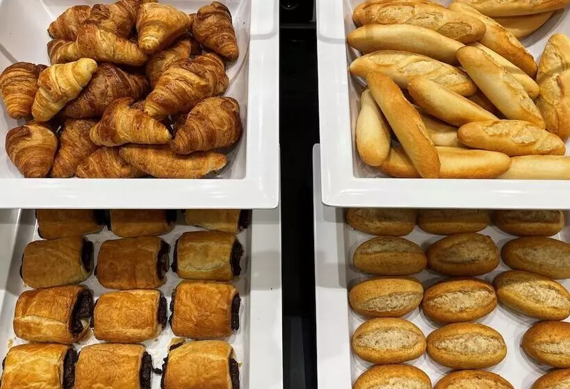 Fotos del hotel Holiday Inn Express Bilbao Airport, An Ihg:  4