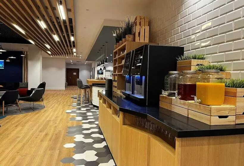 Fotos del hotel Holiday Inn Express Bilbao Airport, An Ihg:  5