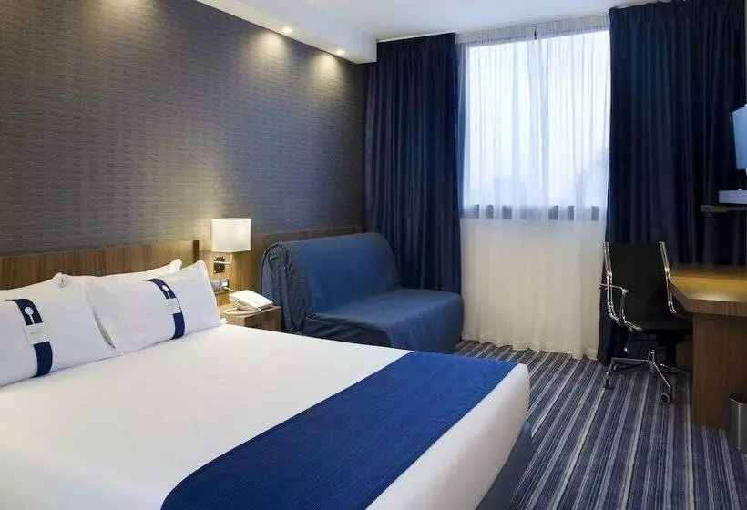 Fotos del hotel Holiday Inn Express Bilbao Airport, An Ihg:  22