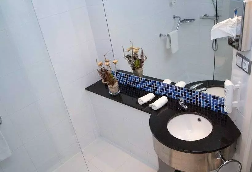 Fotos del hotel Holiday Inn Express Bilbao Airport, An Ihg:  14