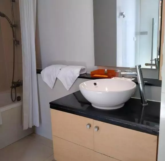 Fotos del hotel The Tivoli:  6