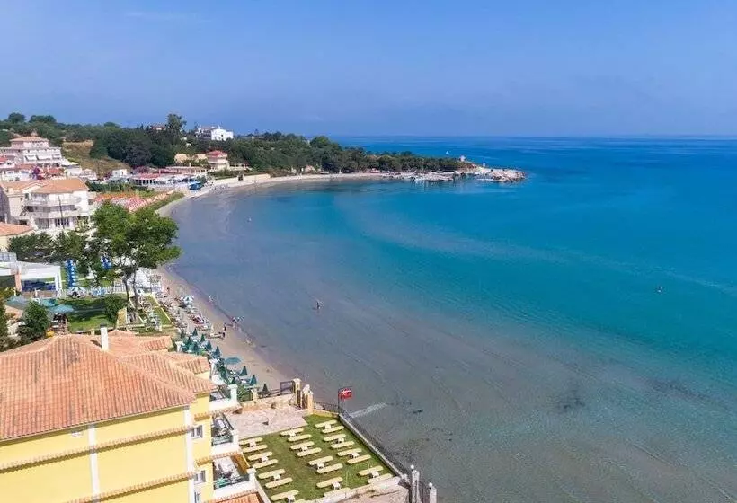 Fotos del hotel Andreolas Luxury Suites:  15