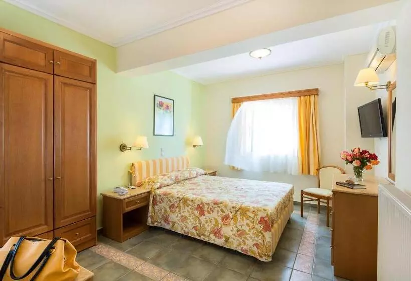 Fotos del hotel Andreolas Luxury Suites:  13