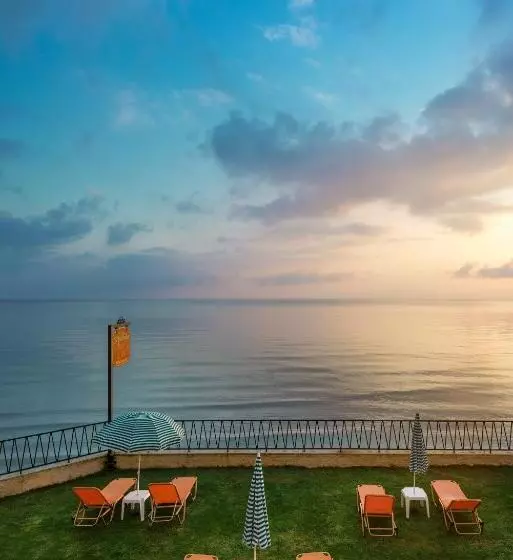 Fotos del hotel Andreolas Luxury Suites:  24