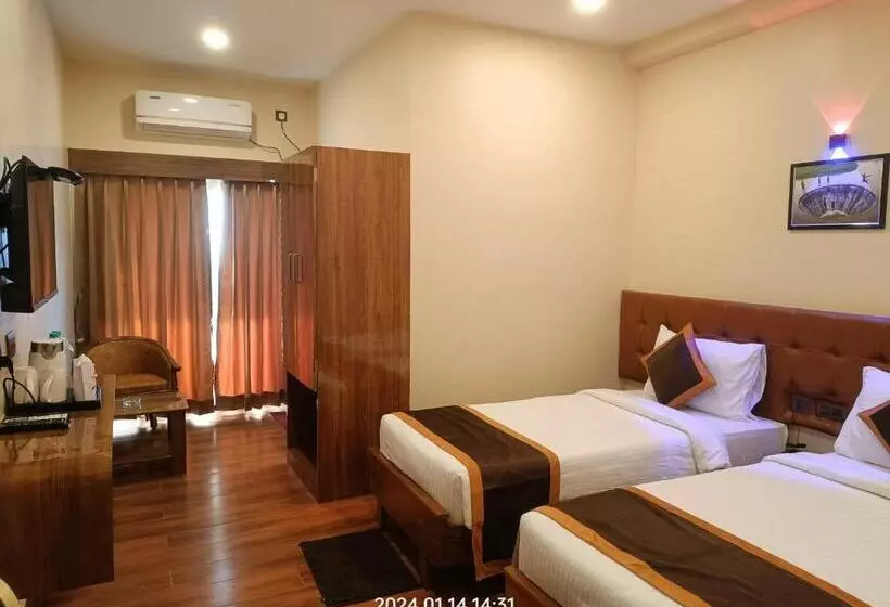 Fotos del hotel Capital O 18907  Apex Intercontinental:  6