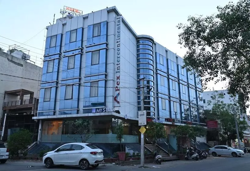 Fotos del hotel Capital O 18907  Apex Intercontinental:  5