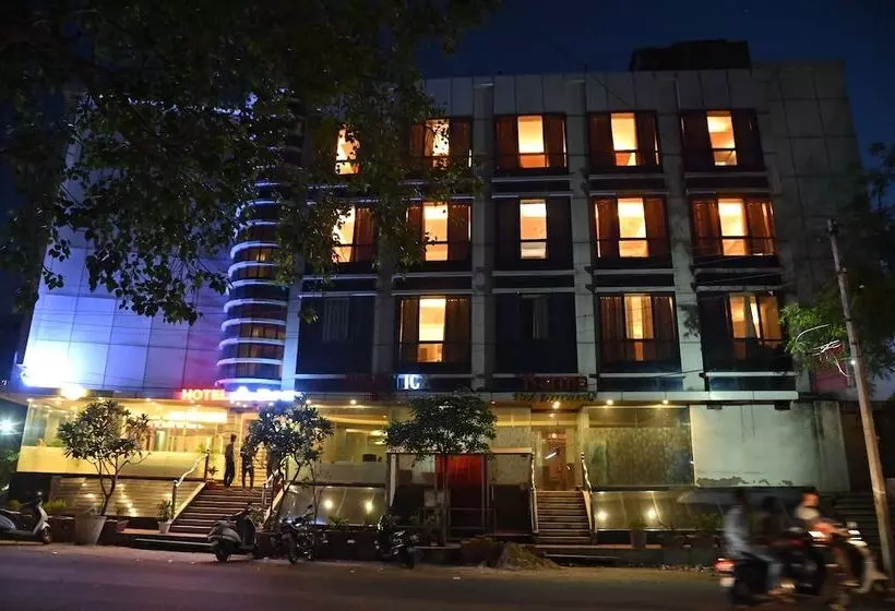 Fotos del hotel Capital O 18907  Apex Intercontinental:  8