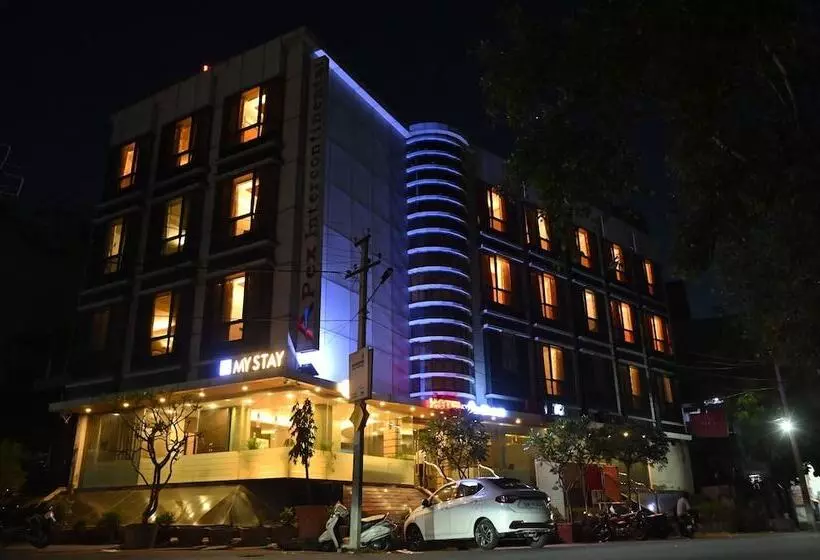 Capital O 18907  Apex Intercontinental