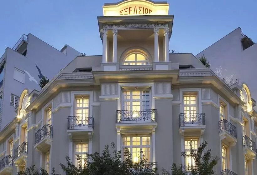 Fotos del hotel The Excelsior Small Luxury Hotels Of The World:  18