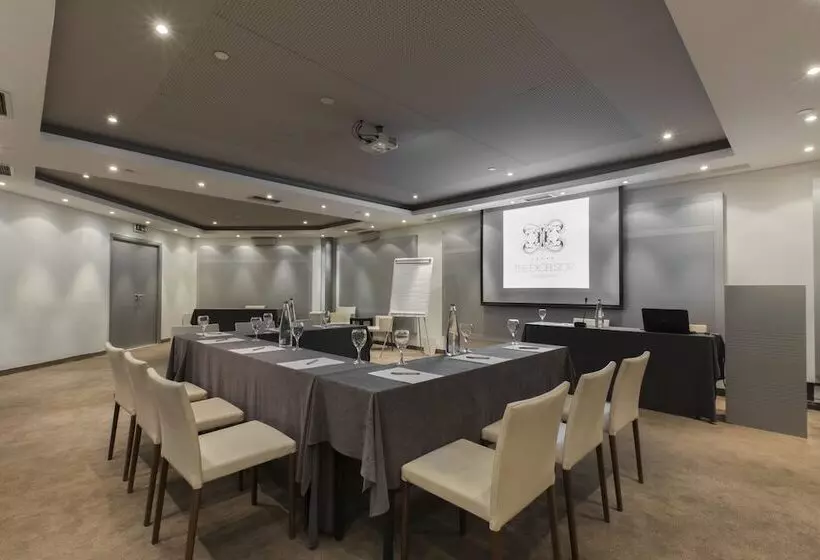 Fotos del hotel The Excelsior Small Luxury Hotels Of The World:  12