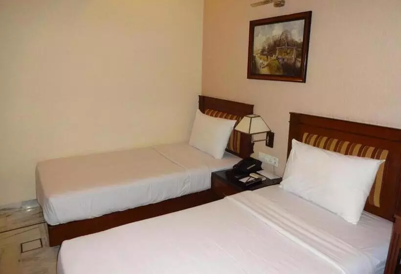 Fotos del hotel Florence Inn:  9