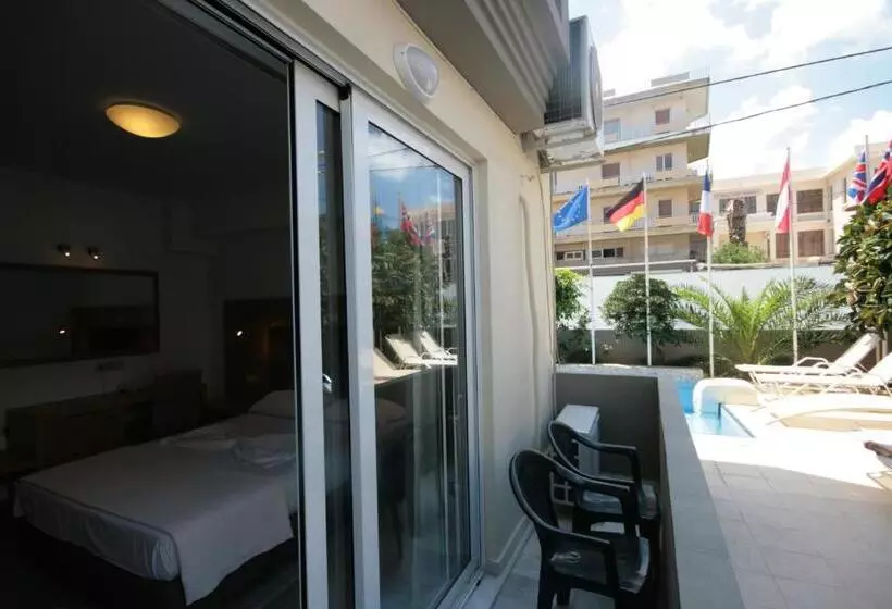 Fotos del hotel Liberty:  2