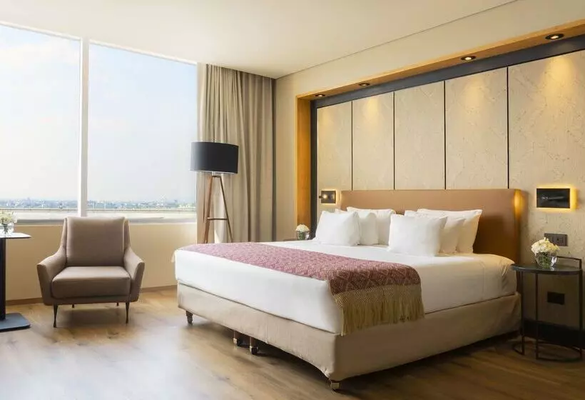 Nh Collection Mexico City Airport T2