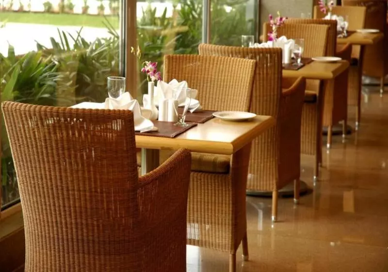 Fotos del hotel Park Plaza Chennai Omr:  13