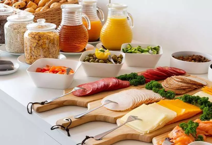 Fotos del hotel Ramada Brussels Woluwe:  4