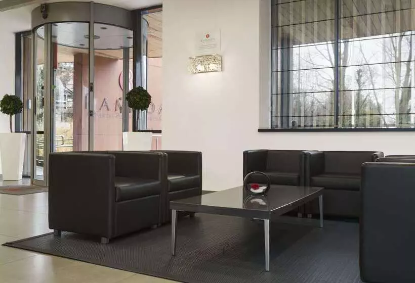 Fotos del hotel Ramada Brussels Woluwe:  2