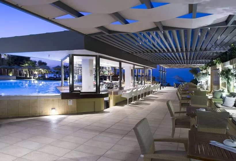 Thalassa Beach Resort & Spa (adults Only)