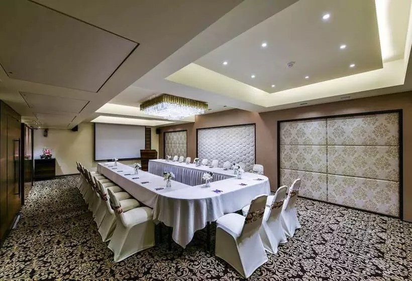 Fotos del hotel The International By Tunga:  12