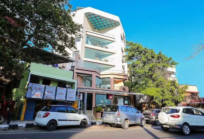 Fotos del hotel Treebo Trend Time Square:  11