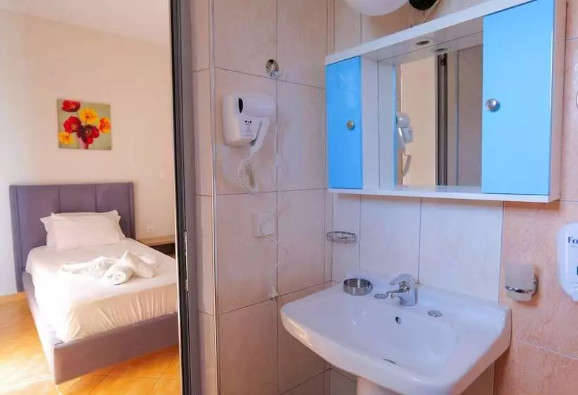 Fotos del hotel Driloni:  15
