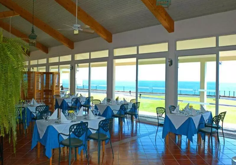 Fotos del hotel Albatroz Beach & Yacht Club:  14