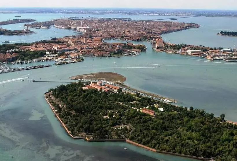 Fotos del hotel Certosa:  8