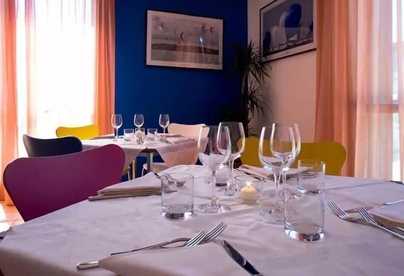 Fotos del hotel Certosa:  10