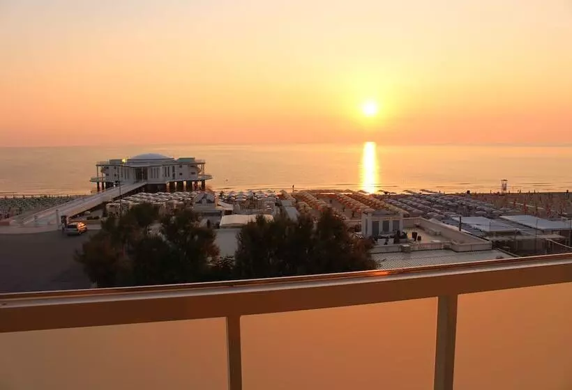 Fotos del hotel Cristallo:  6