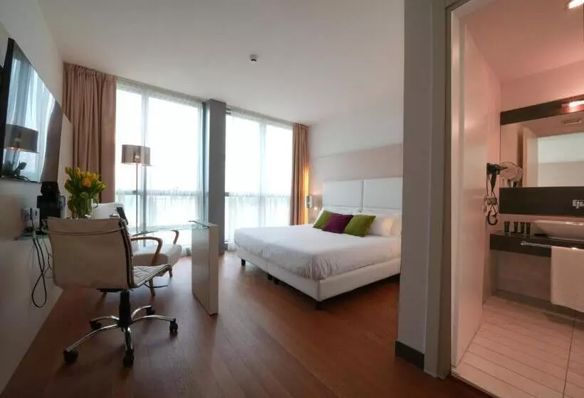 Fotos del hotel Pisa Tower Plaza:  22