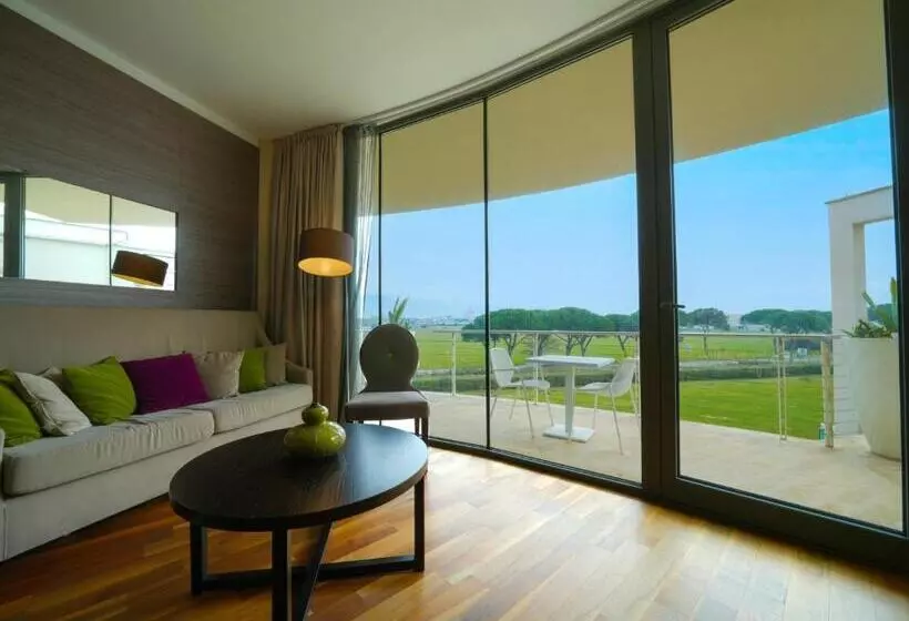 Fotos del hotel Pisa Tower Plaza:  24