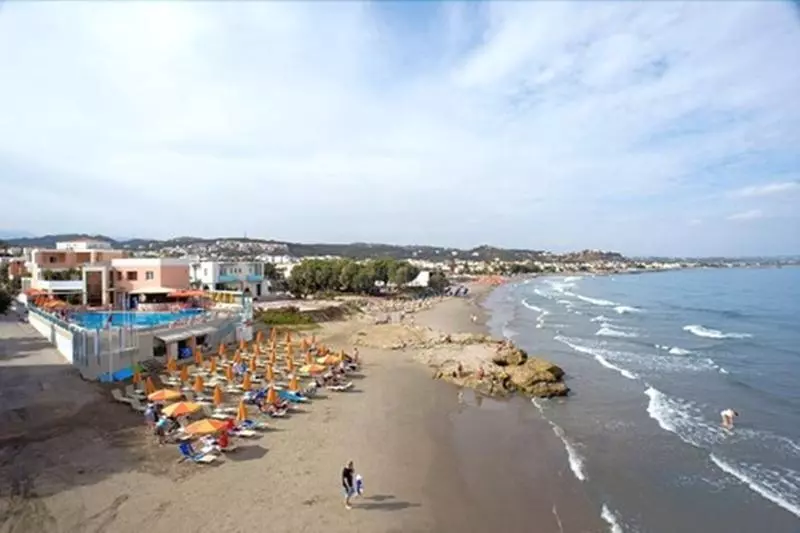 Fotos del hotel Ilianthos Village:  16