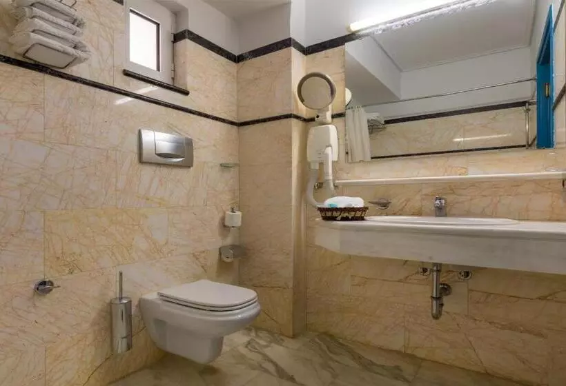 Fotos del hotel Ilianthos Village:  9