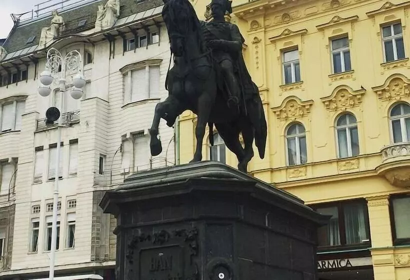 Fotos del hotel Maksimir:  4