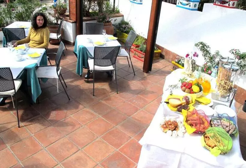 Fotos del hotel Hotel Pop:  6