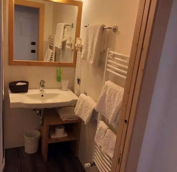 Fotos del hotel Somont:  17