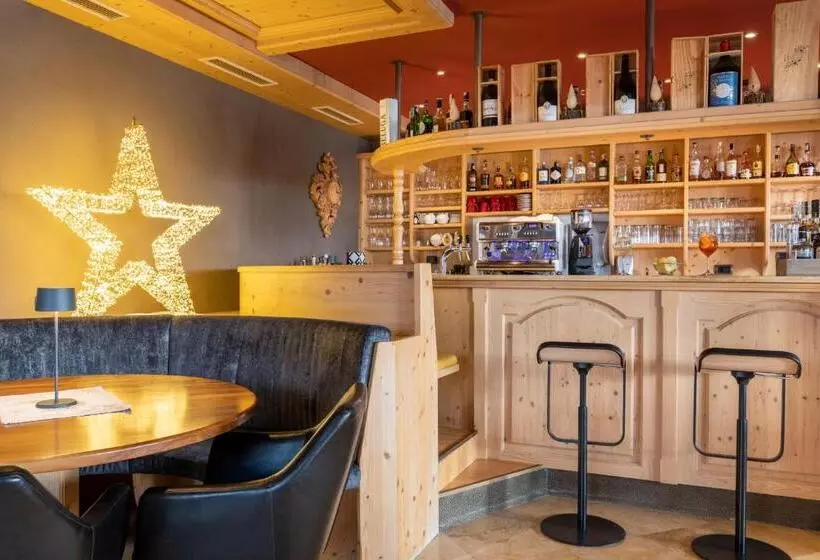 Fotos del hotel Somont:  5