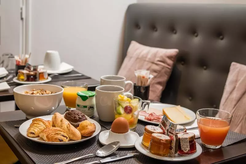 Fotos del hotel Arc De Triomphe:  10