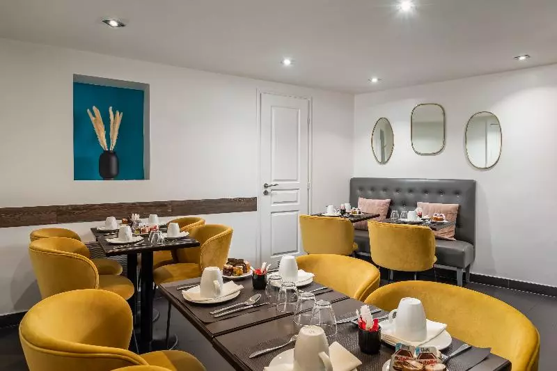 Fotos del hotel Arc De Triomphe:  12