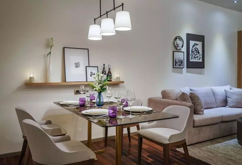 Akyra Thonglor Bangkok