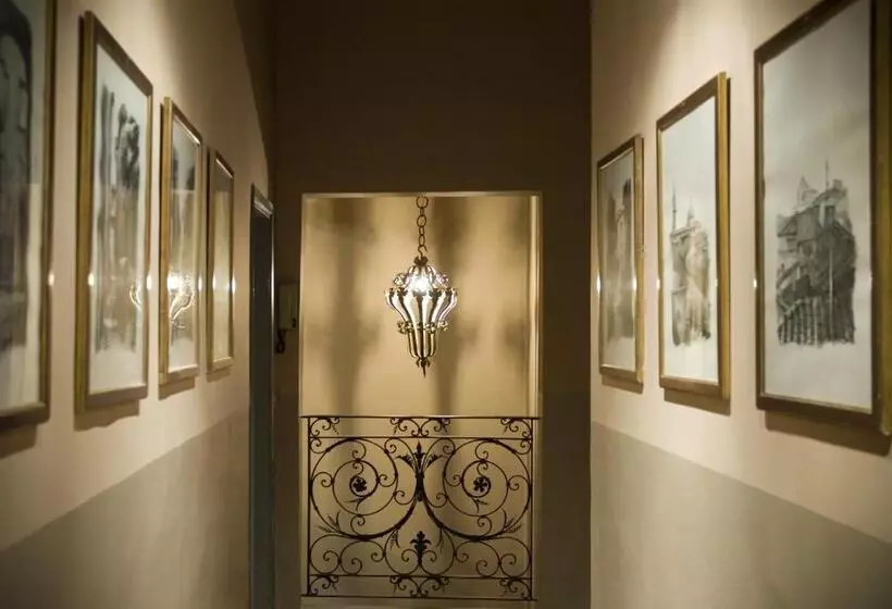 Fotos del hotel N4u Guest House Florence:  15