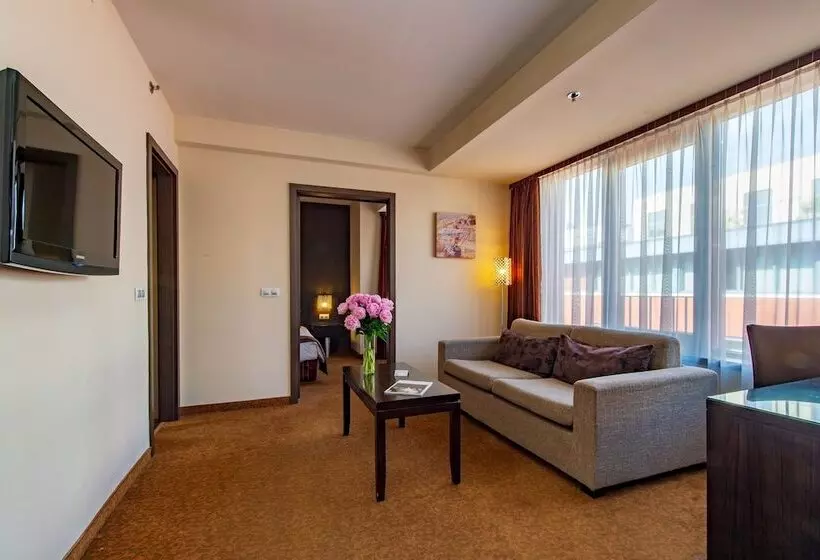 Fotos del hotel Regnum Residence:  20