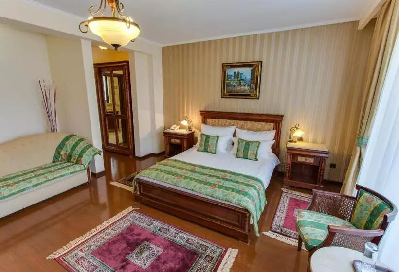 Fotos del hotel Vila Paris:  6